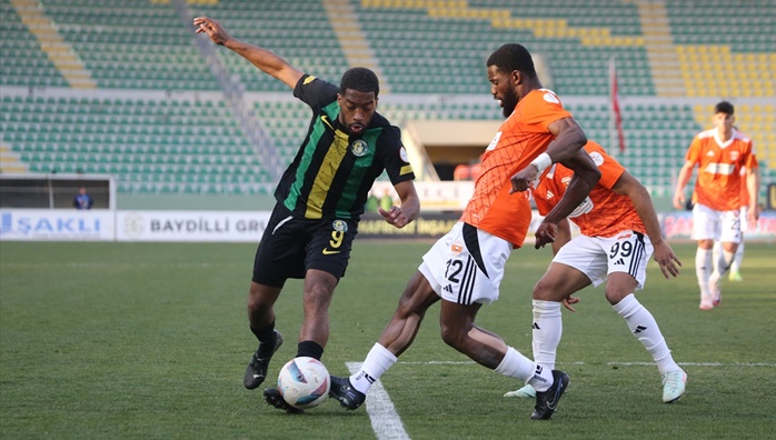 Adanaspor, deplasmanda Kızılkaya Tarım Şanlıurfaspor'u 2-1 yendi.