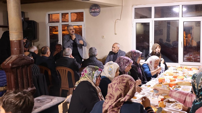 Pozantı Belediyesi’nin İftar Programları Başladı