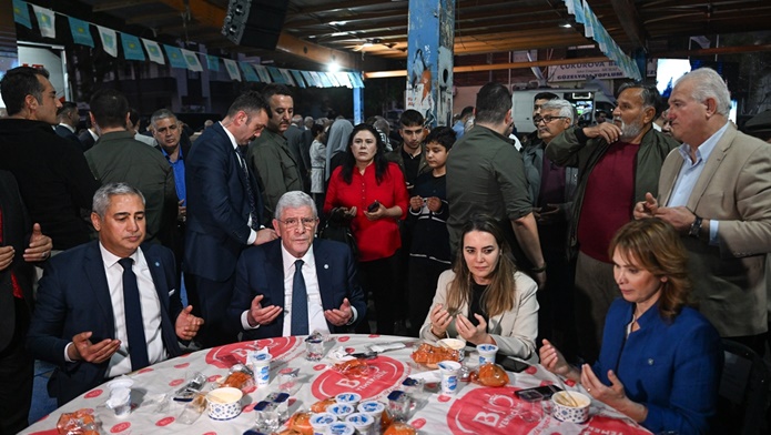 İYİ Parti Genel Başkanı Dervişoğlu Adana'da iftar programına katıldı