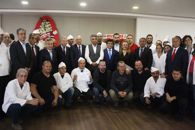 Adana kebabı ustaları "pilavı" hakaret sayıyor
