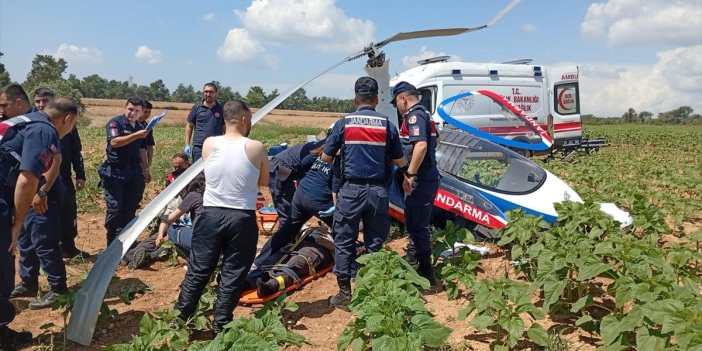 Adana'da jandarma cayrokopteri araziye sert iniş yaptı