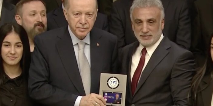 10. Anadolu Medya Ödülleri sahiplerini buldu! Adana Jest FM’e gururlandıran ödül!