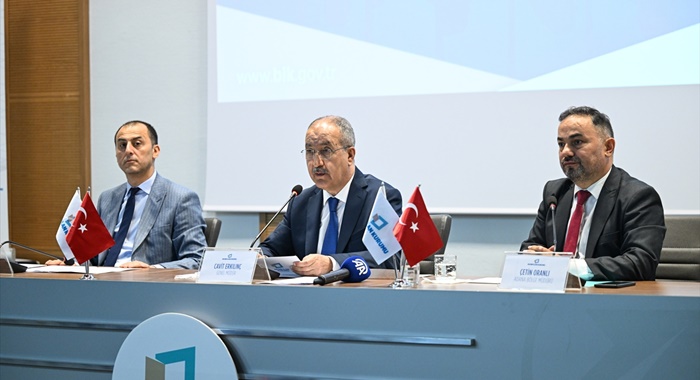 BİK Genel Müdürü Erkılınç, Adana'da gazete ve haber sitelerinin sahipleriyle buluştu