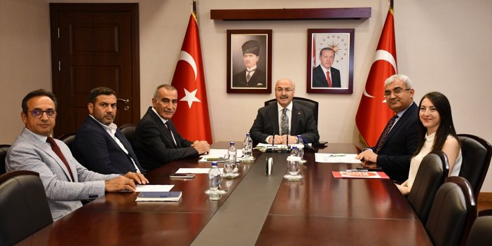 Adana'da yeni evleneceklere ve ailelere, mobilya ve beyaz eşyada indirim sağlanacak
