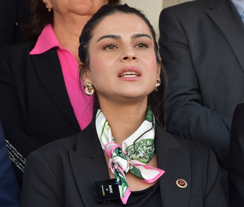 Ceyhan Belediye Başkan Vekili CHP'li Meclis Üyesi Sevil Aydar Yıldız oldu