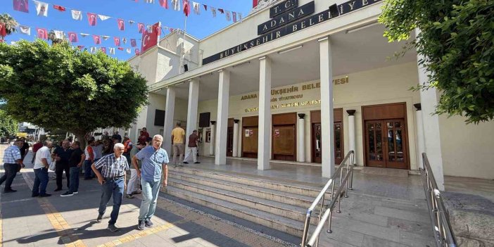 Adana Büyükşehir Belediyesi’nde arama tamamlandı