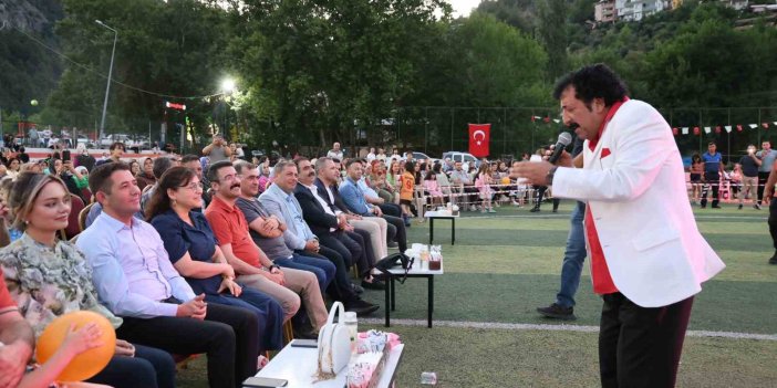 Feke Lisesi mezunları yarım asır sonra ilk kez buluştu
