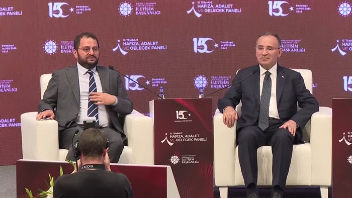 Cumhurbaşkanlığı İletişim Başkanlığından, "Demokrasiye Sahip Çıkmak: Sivil Direnişin Gücü" paneli