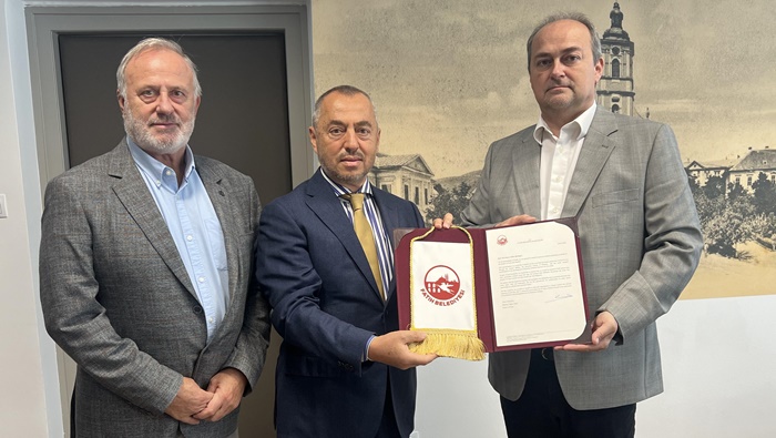 İstanbul Fatih'ten Macaristan'a Mektup