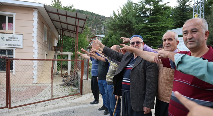 Vatandaşların köy adına alındı sandıkları konak, eski muhtarın çıktı
