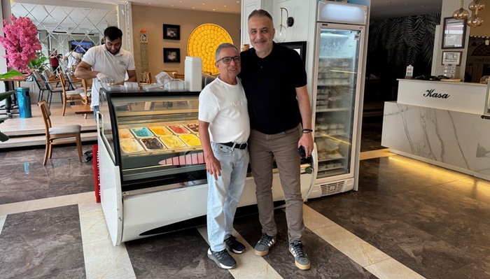 Bekir Develi, Meşhur Tatlıcı Köse’yi Ziyaret  Etti