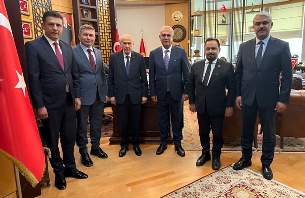 MHP Adana’dan Bahçeli’ye ziyaret
