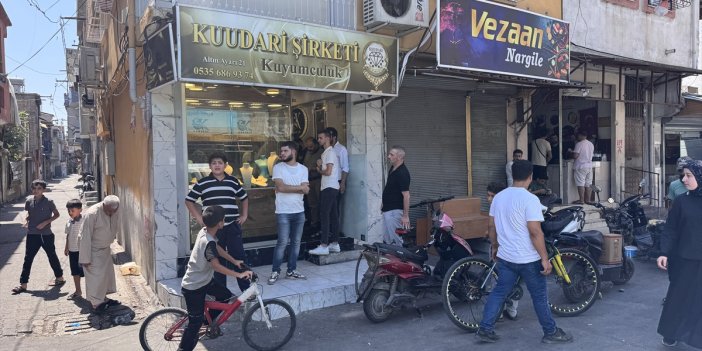 Adana'da kuyumcu soygununda 2 kişi yaralandı