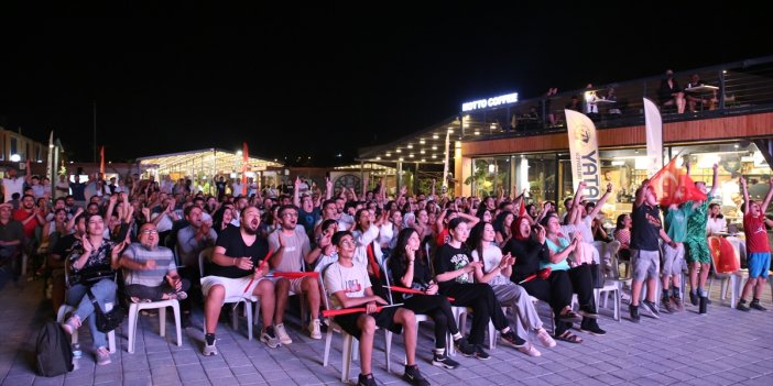 Adana ve çevre illerde Türkiye-Almanya EuroBasket 2025 final maçı izlendi