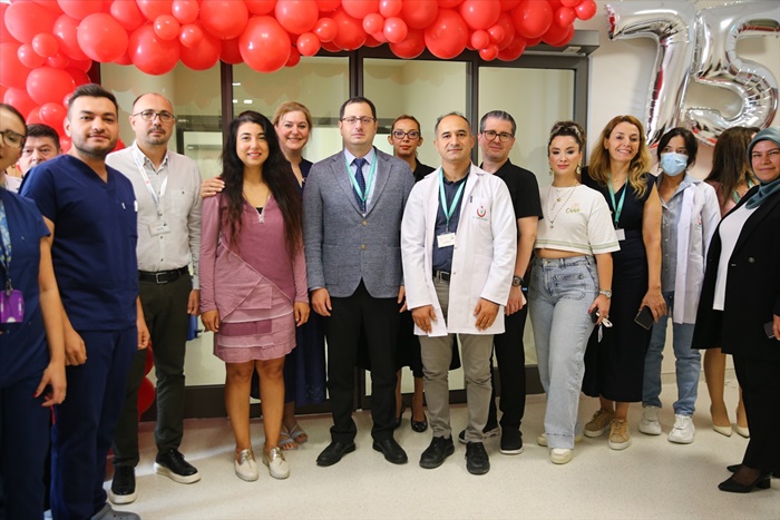 Adana Şehir Hastanesi nakil bekleyen 75 çocuğa "umut" oldu