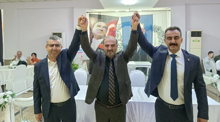 CHP Kozan İlçe Başkanlığına Erkan Karaoğlu seçildi