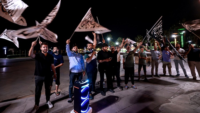 Adana ve çevre illerde İsrail'in Küresel Sumud Filosu'na saldırısı protesto edildi