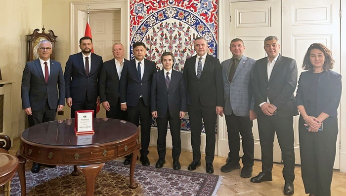 Adana Ticaret Odası, İngiltere’de İş Birliği ve Yatırım Kapılarını Araladı