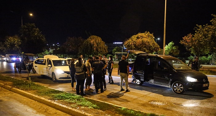Adana'da helikopter destekli "huzur ve güven" uygulaması yapıldı