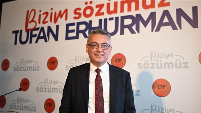 KKTC'de resmi olmayan sonuçlara göre Tufan Erhürman, ülkenin yeni cumhurbaşkanı seçildi