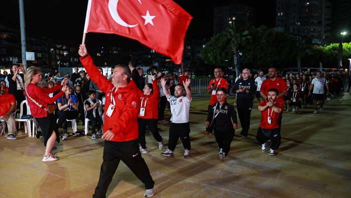 Mersin'de Dünya Bedensel Engelliler Plaj Oyunları'nın açılış töreni yapıldı