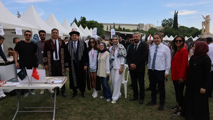 Çukurova Üniversitesi’nde, öğrenci kulüpleri tanıtım etkinliği canlı geçti