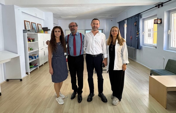 Görme Engelli Çocuklara İlham Veren Sanat Atölyesi
