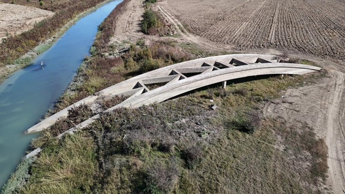 Seyhan Baraj Gölü kurudu, Alman Köprüsü ortaya çıktı