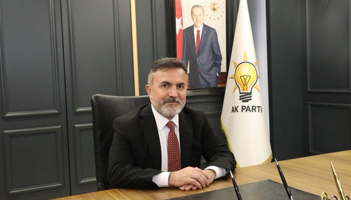 AK Parti Adana İl Başkanı Tamer Dağlı’nın 24 Kasım Öğretmenler Günü Mesajı