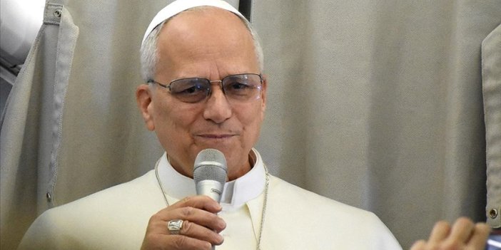 Papa 14. Leo: (İki devletli çözüm) Bunu, devam eden çatışmayı durdurabilecek tek çözüm olarak görüyoruz