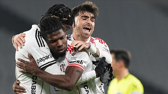 Beşiktaş, Fatih Karagümrük deplasmanından 3 puanla döndü