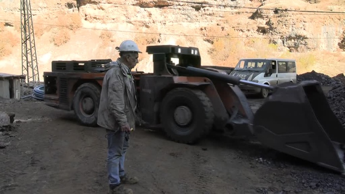 Adanalı madenci, 51 yıldır mesleğini sürdürüyor