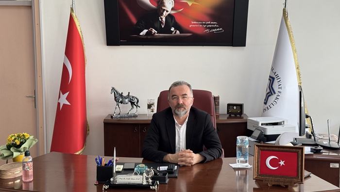 ÇÜ Geçerken Kulüp Başkanından Dekan Prof. Dr. Fatih Yahya Ayaz’a Ziyaret