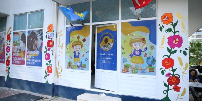 Adana'da Ukraynalı çocuklar için merkez açıldı