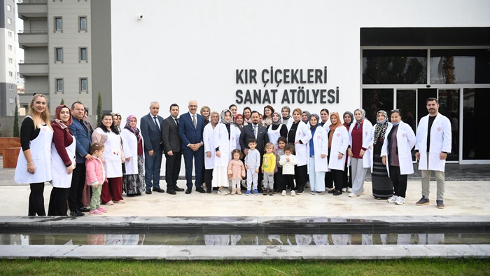 Sarıçam Belediyesinin Aile Yılında “Atıktan Sanata” Projesine Yoğun İlgi