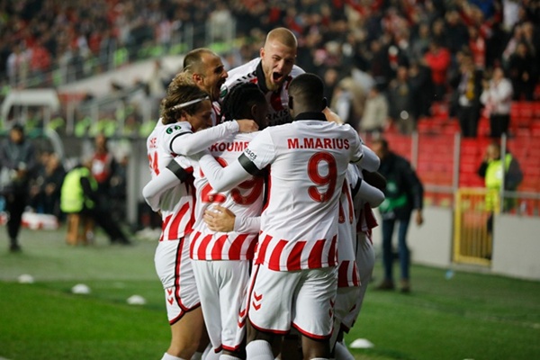 Samsunspor sahasında AEK'ya 2-1 mağlup oldu