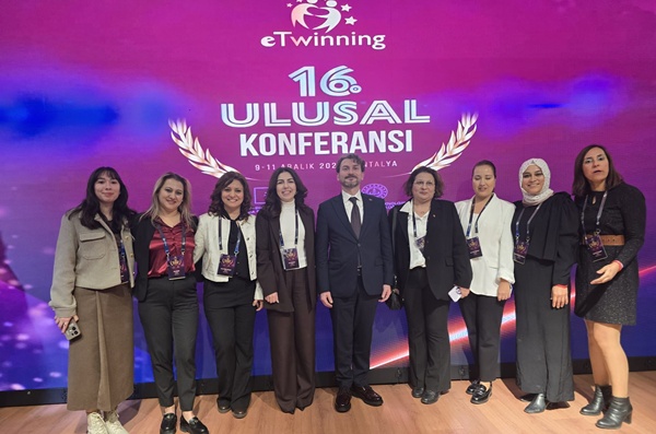 Adanalı Öğretmenlerden Ulusal Gurur