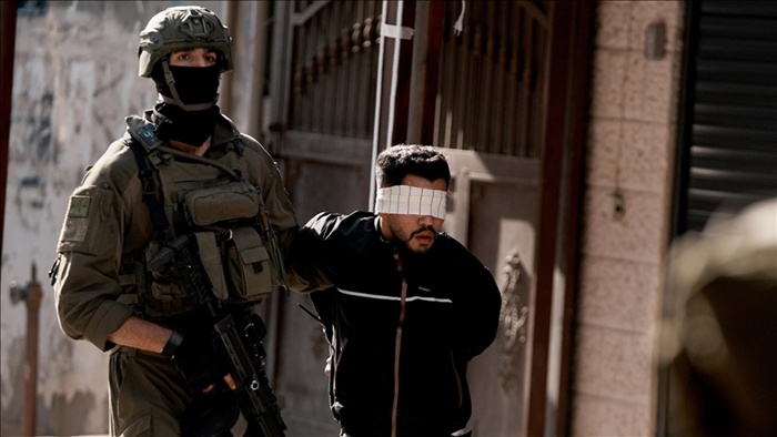 İsrail ordusu, ateşkese rağmen Gazze'de hava ve topçu saldırıları düzenledi