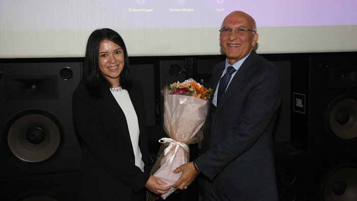 ÇÜ İletişim Fakültesi Dekanlığına Prof. Dr. Ayşe Aslı Sezgin Büyükalaca atandı