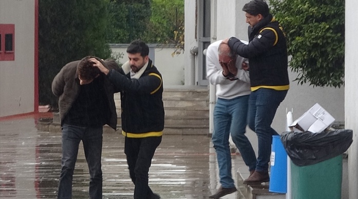 Adana'da kargo firması sorumlusunun öldürülmesine ilişkin 2 zanlı tutuklandı