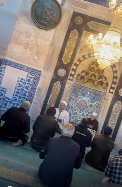 Millî Mücadele Kahramanlarımız ve Tüm Şehitlerimiz İçin Adana Ulu Camii de Kur’an Tilaveti ve Hatim Duası Yapıldı