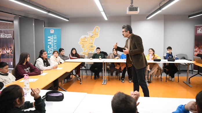 Sarıçam’da Eğitime Güçlü Destek