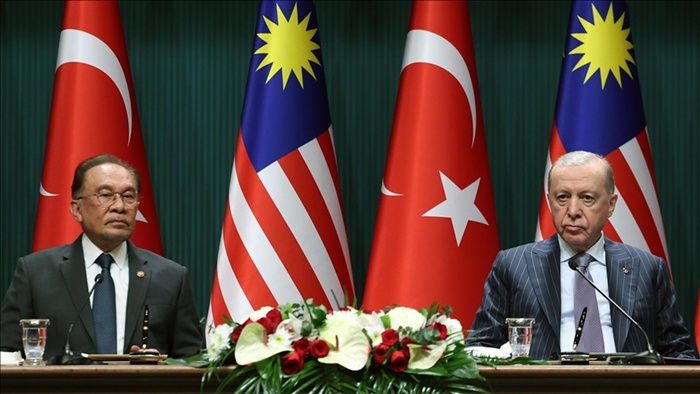Cumhurbaşkanı Erdoğan: Malezya ile atabileceğimiz müşterek adımları değerlendirmeyi sürdüreceğiz