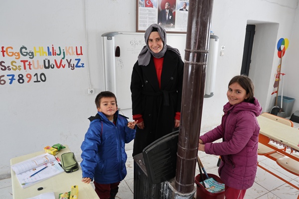 Adana'da 1600 rakımda eksi 20 derecede zorlu eğitim