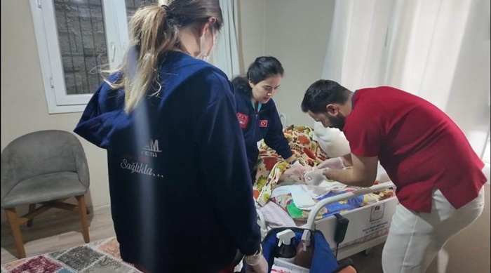 Sarıçam Belediyesi Evde Sağlık Hizmetleri Aralıksız Devam Ediyor