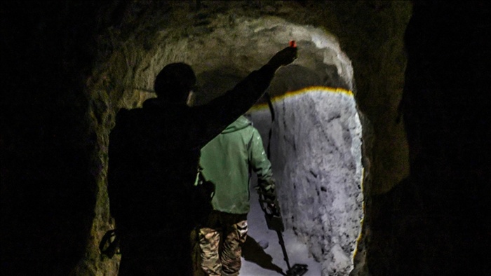 Terör örgütü YPG’nin Fırat kıyısındaki beldeye kazdığı kilometrelerce tünel ortaya çıktı