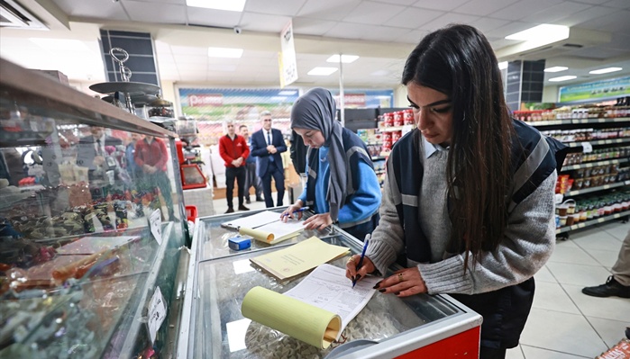 Adana ve Mersin'de ramazan ayı öncesi fahiş fiyat artışına karşı denetim yapıldı