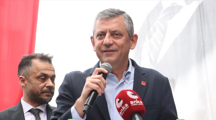 CHP Genel Başkanı Özgür Özel: "Deprem bölgesi tarihimizin en büyük göçünü verdi"