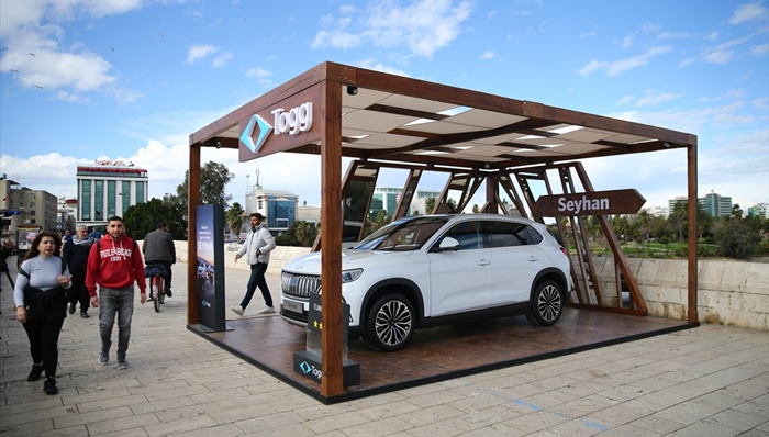 Çukurova'dan ilham alan Togg'un "Seyhan" rengi Adana'da sergilendi