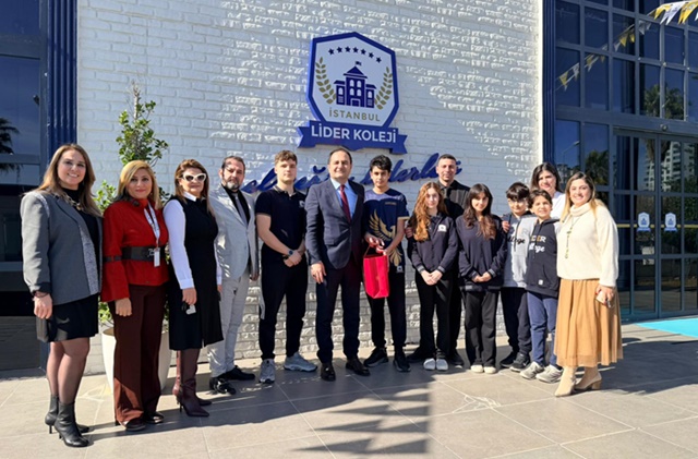 Seyhan İlçe Millî Eğitim Müdürü Murat Çelik’ten İstanbul Lider Koleji’ne Ziyaret